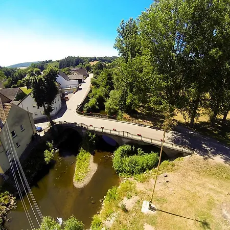 Business アパート Glanbrücken